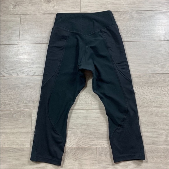 Nike Power Legend Mid Rise Black Training Crop Legging - Picture 3 of 12